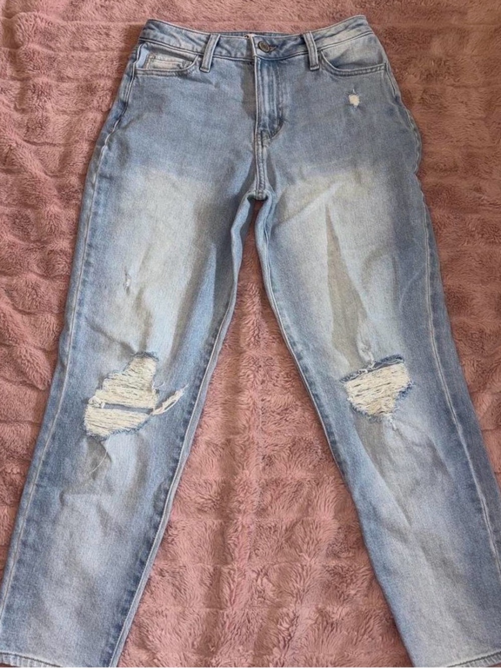 Light Blue SO Distressed Women’s Jeans